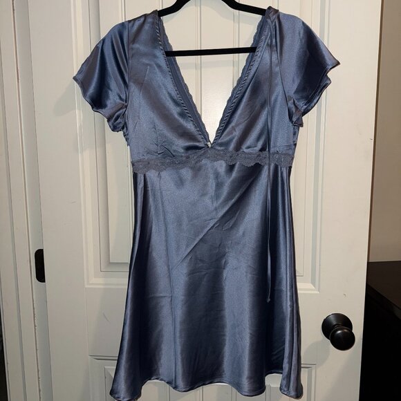 LA Hearts Blue Satin Mini Dress Size M- WORN ONCE - Picture 2 of 4